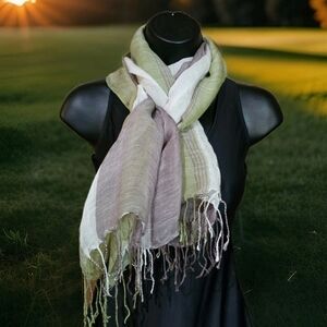 Saro Lifestyle Linen Oblong Scarf White Gray Green 24"×65" Fringe READ